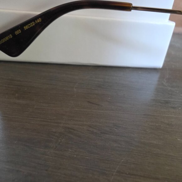 Gucci Women's GG0061S Sunglasses, Gold (Gold/Green - Picture 5 of 5